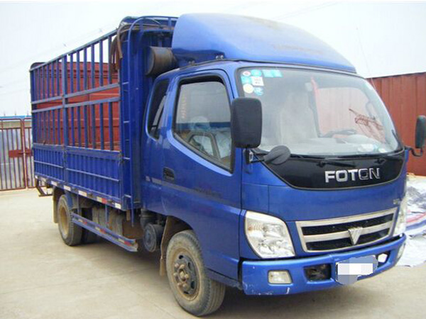 蘭州貨運(yùn)車(chē)4.2米高欄貨車(chē)